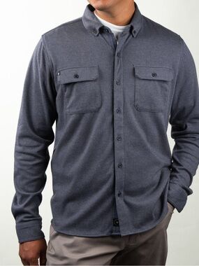 NWOT Linksoul Neptune Sweater Shirt in Navy/Black
